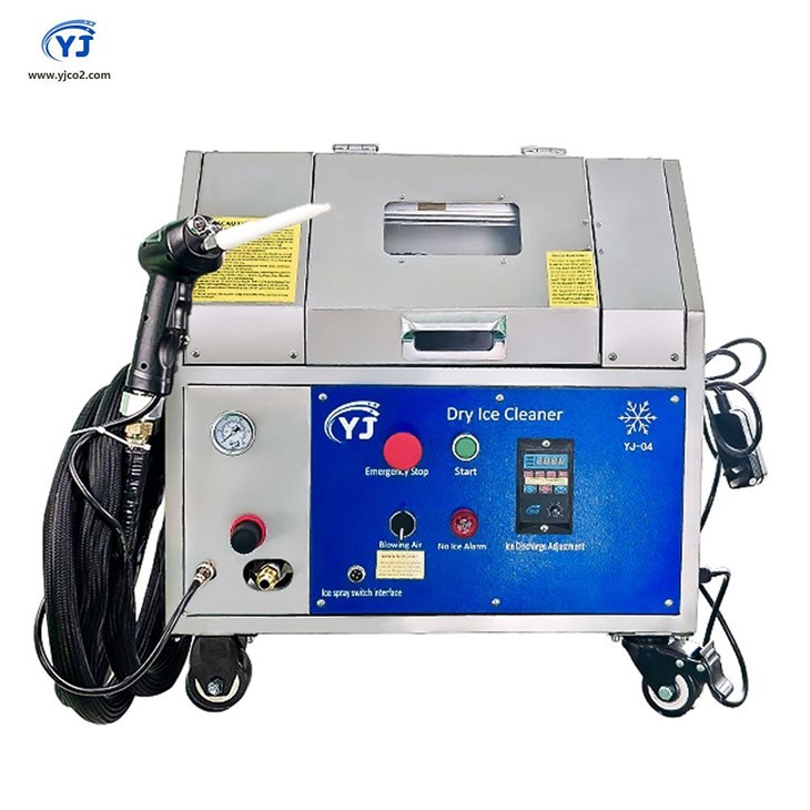 Teollinen kuivajääpuhalluskone